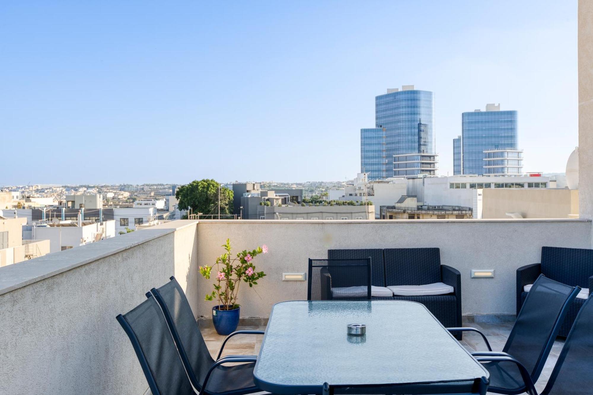 Annitchka Mansions - Penthouse In Central Malta Birkirkara Exteriör bild