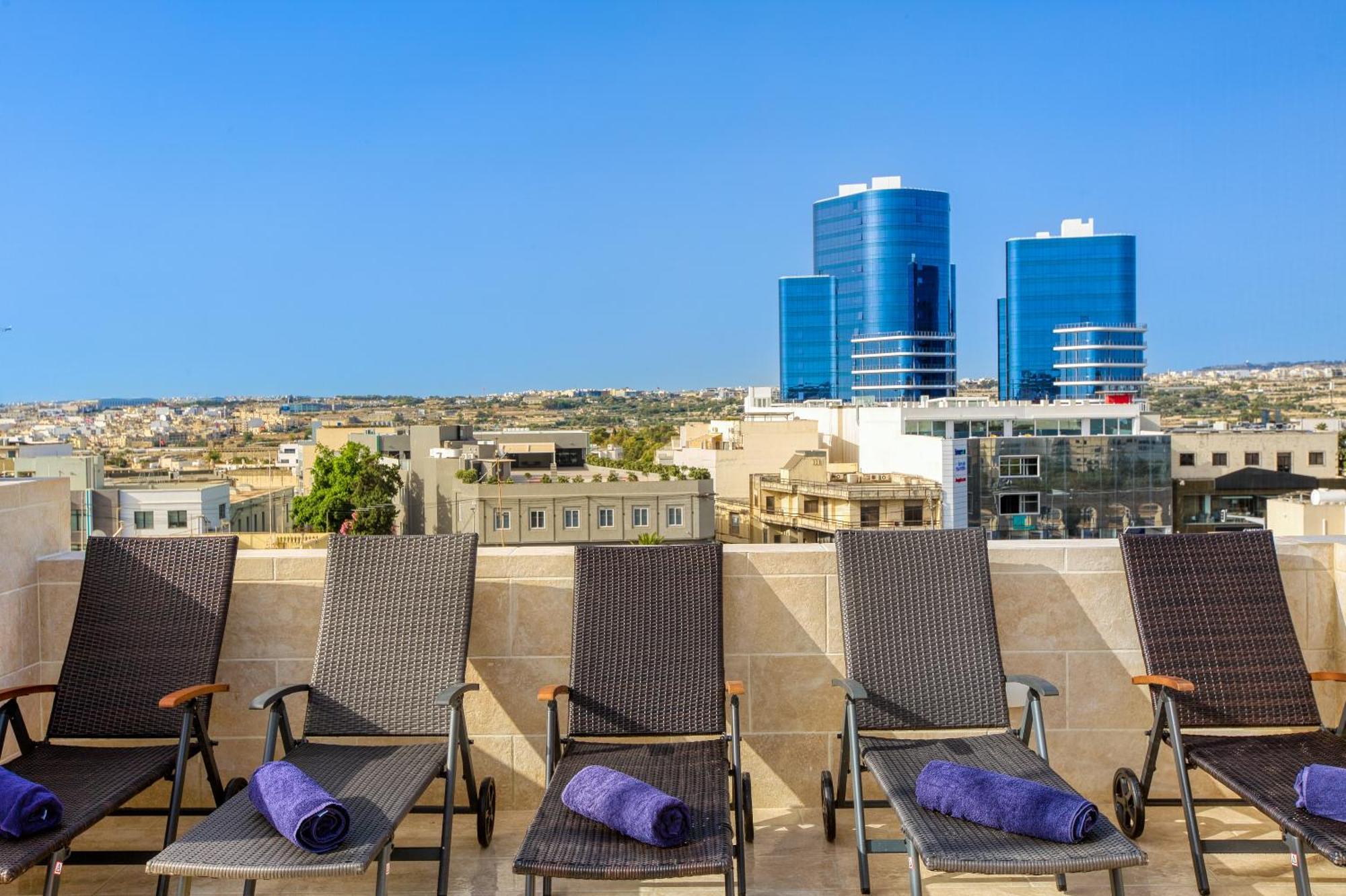 Annitchka Mansions - Penthouse In Central Malta Birkirkara Exteriör bild